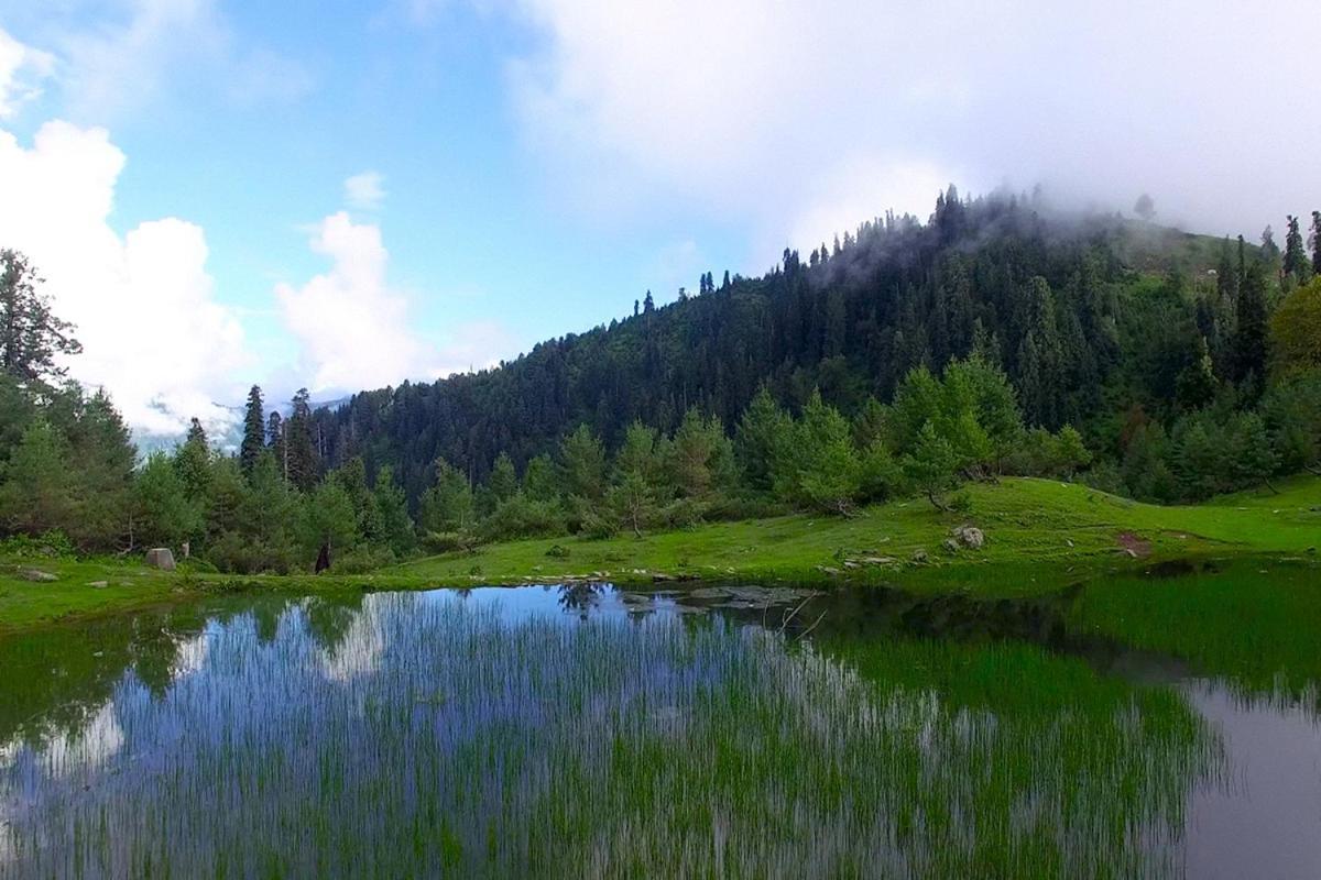 Arcadian Sprucewoods Hotell Shogran Exteriör bild